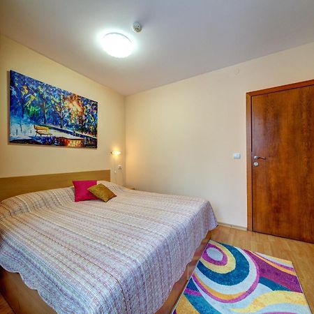Cozy And Cute 1Bd Apartment In The Castle Complex By Flat Mаnager Pamporovo Eksteriør billede